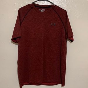 Men’s size M Red/Black “static” pattern, loose DriFit T-Shirt.